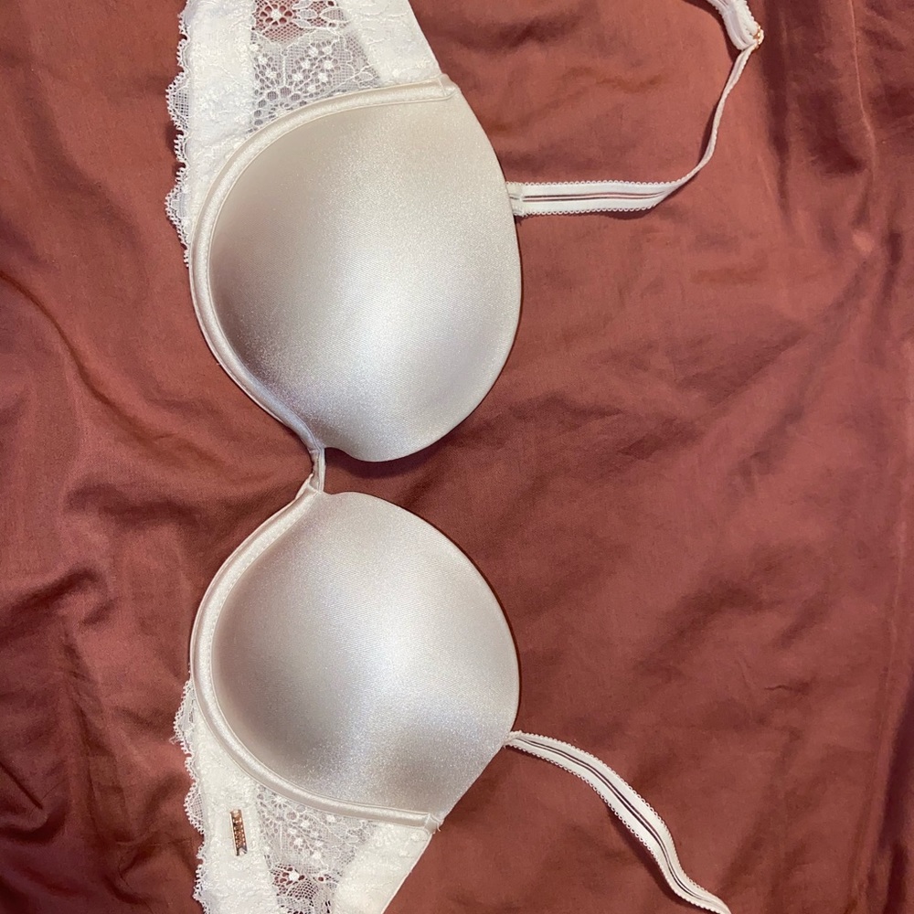 Date plunge push up multi-way bra